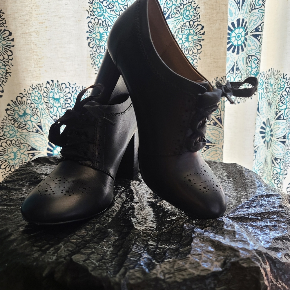 Black Dress Shoes